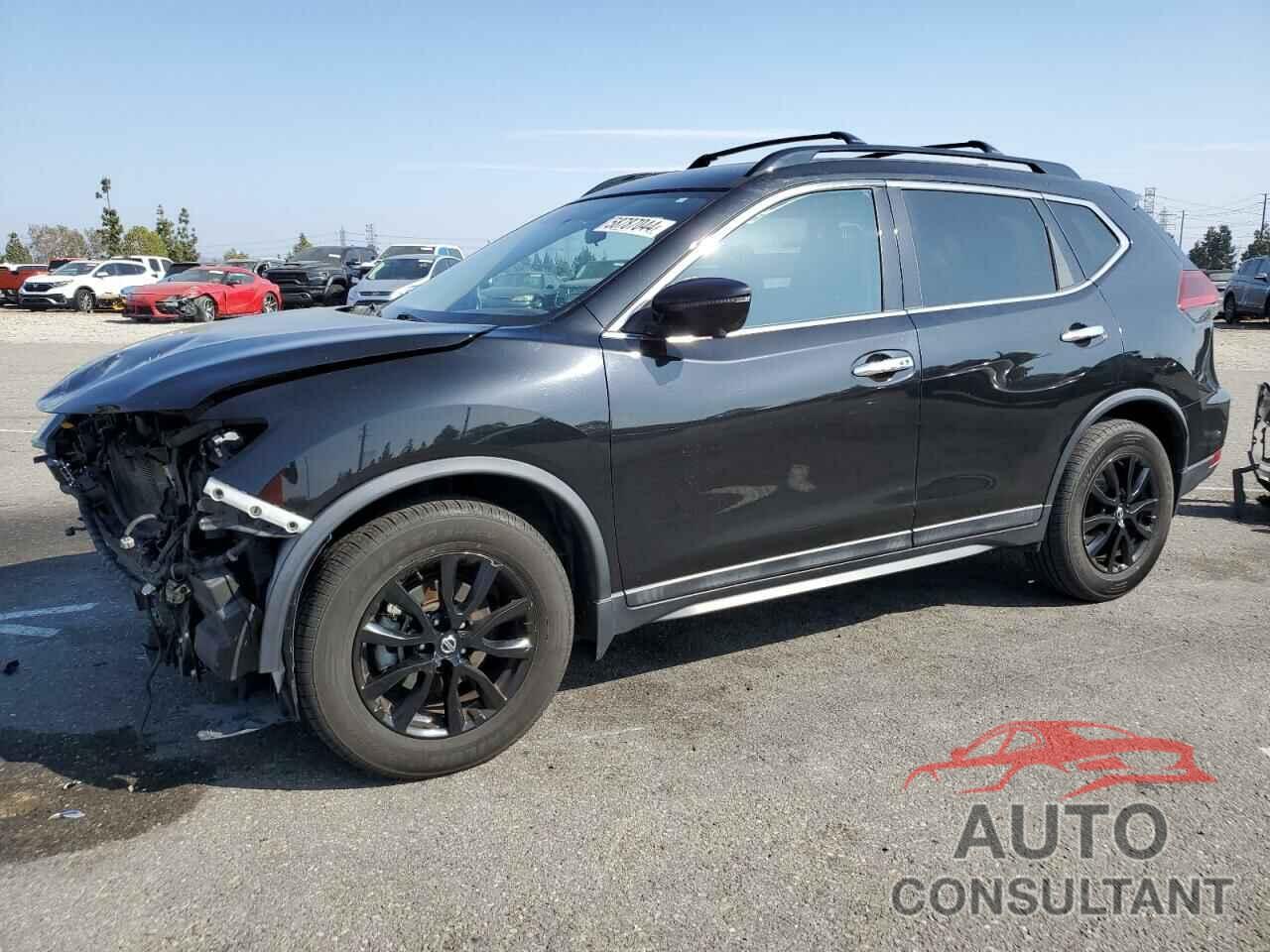 NISSAN ROGUE 2018 - 5N1AT2MT3JC745767