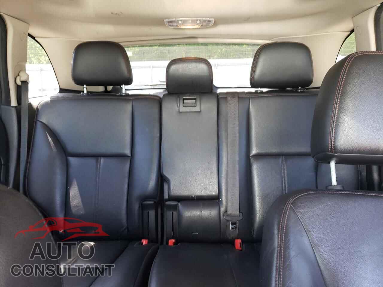 FORD EDGE 2011 - 2FMDK4JC8BBB36613