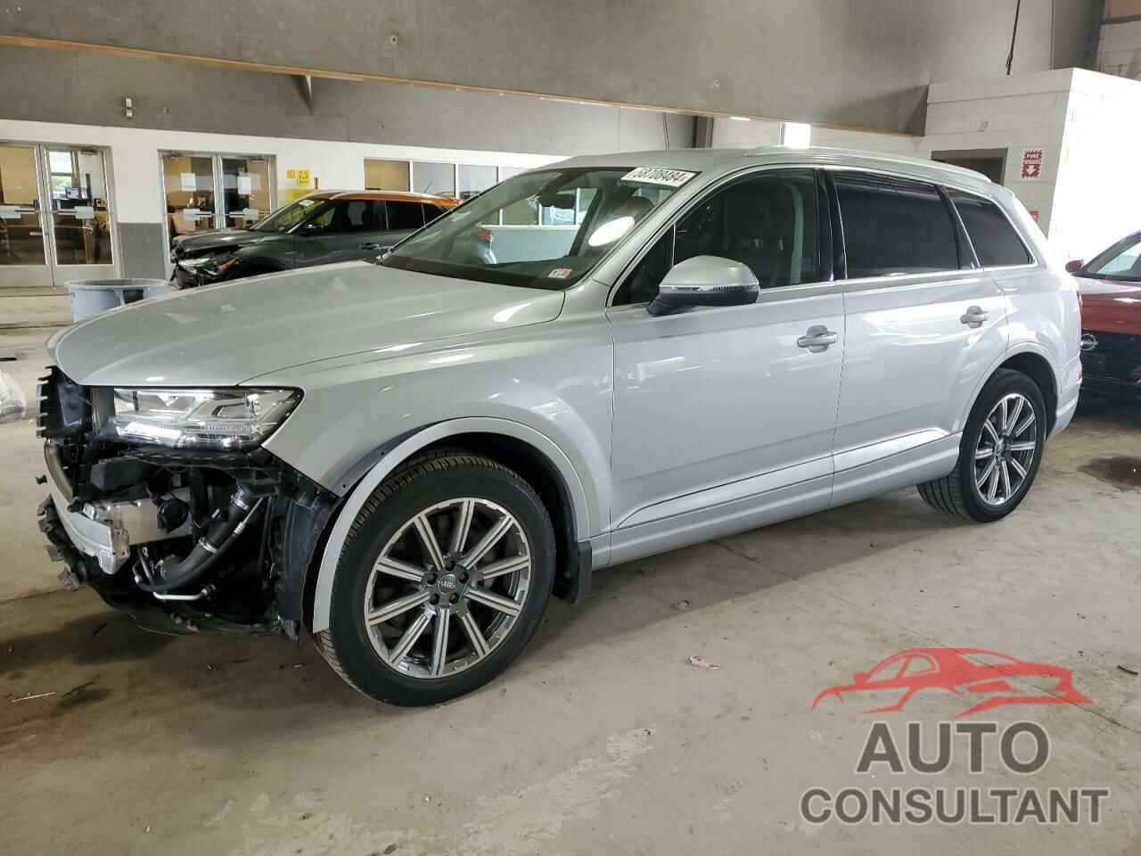 AUDI Q7 2019 - WA1LHAF70KD034199