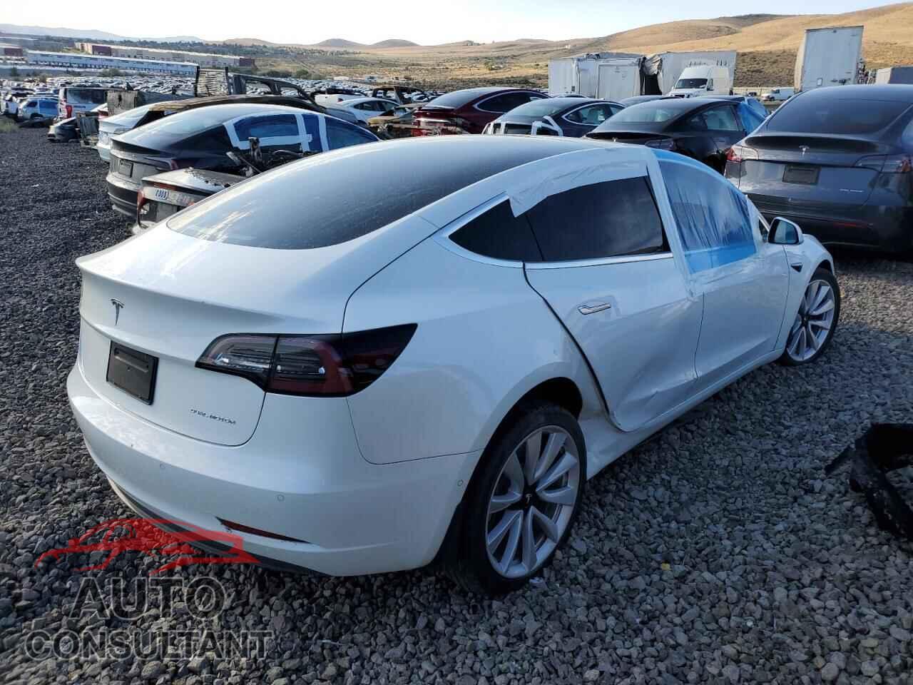 TESLA MODEL 3 2019 - 5YJ3E1EB9KF365103