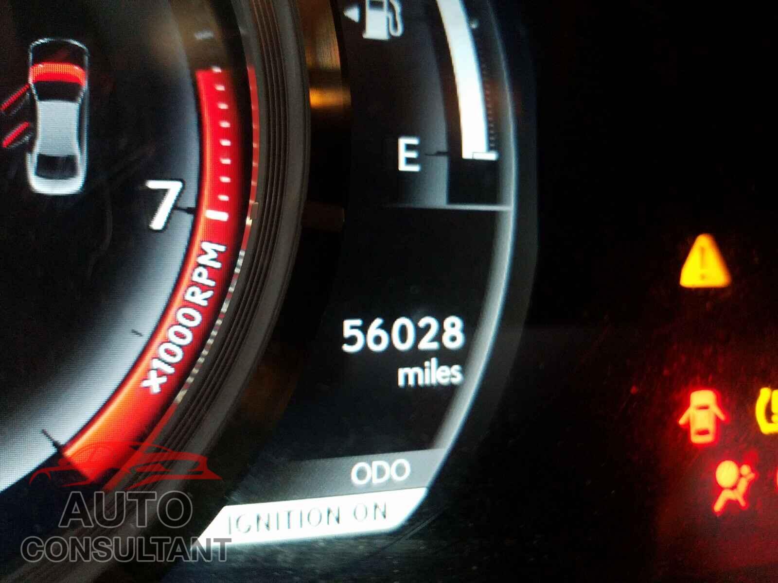 LEXUS IS 2017 - JTHCE1D21H5014356