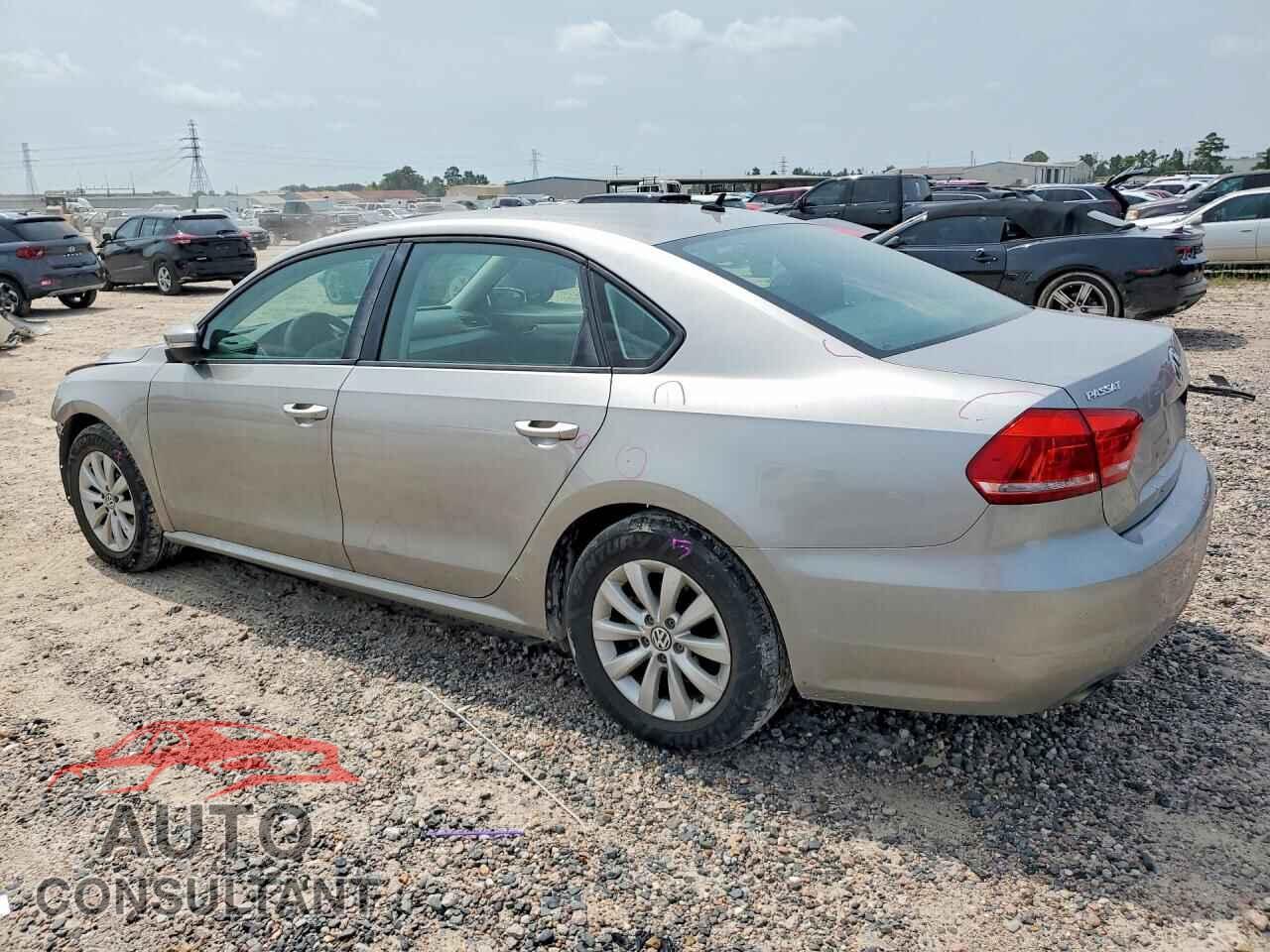 VOLKSWAGEN PASSAT 2012 - 1VWAP7A34CC077701