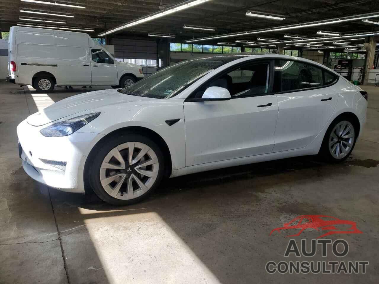 TESLA MODEL 3 2022 - 5YJ3E1EA0NF304640