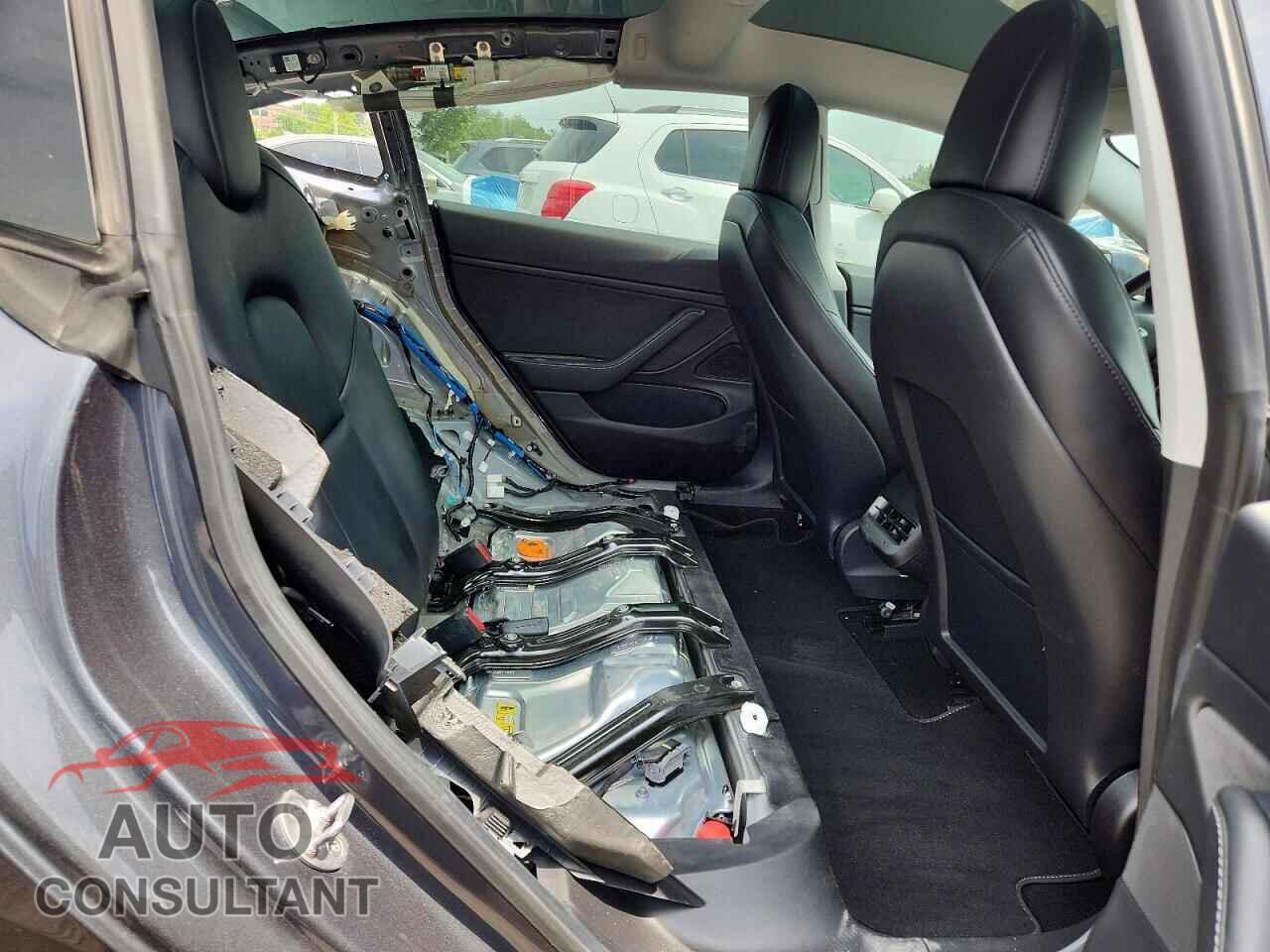 TESLA MODEL 3 2021 - 5YJ3E1EBXMF936620