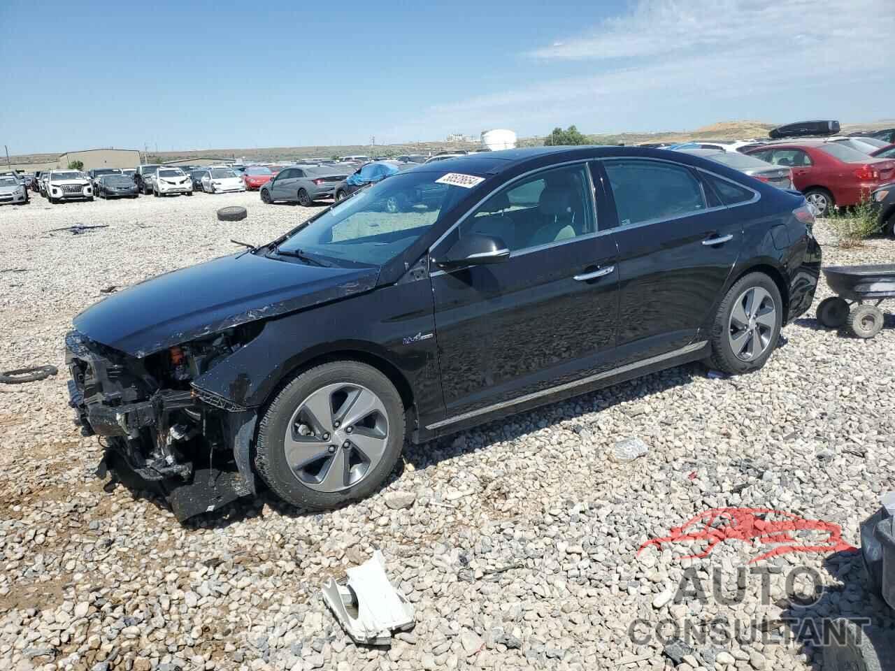 HYUNDAI SONATA 2017 - KMHE34L15HA058521