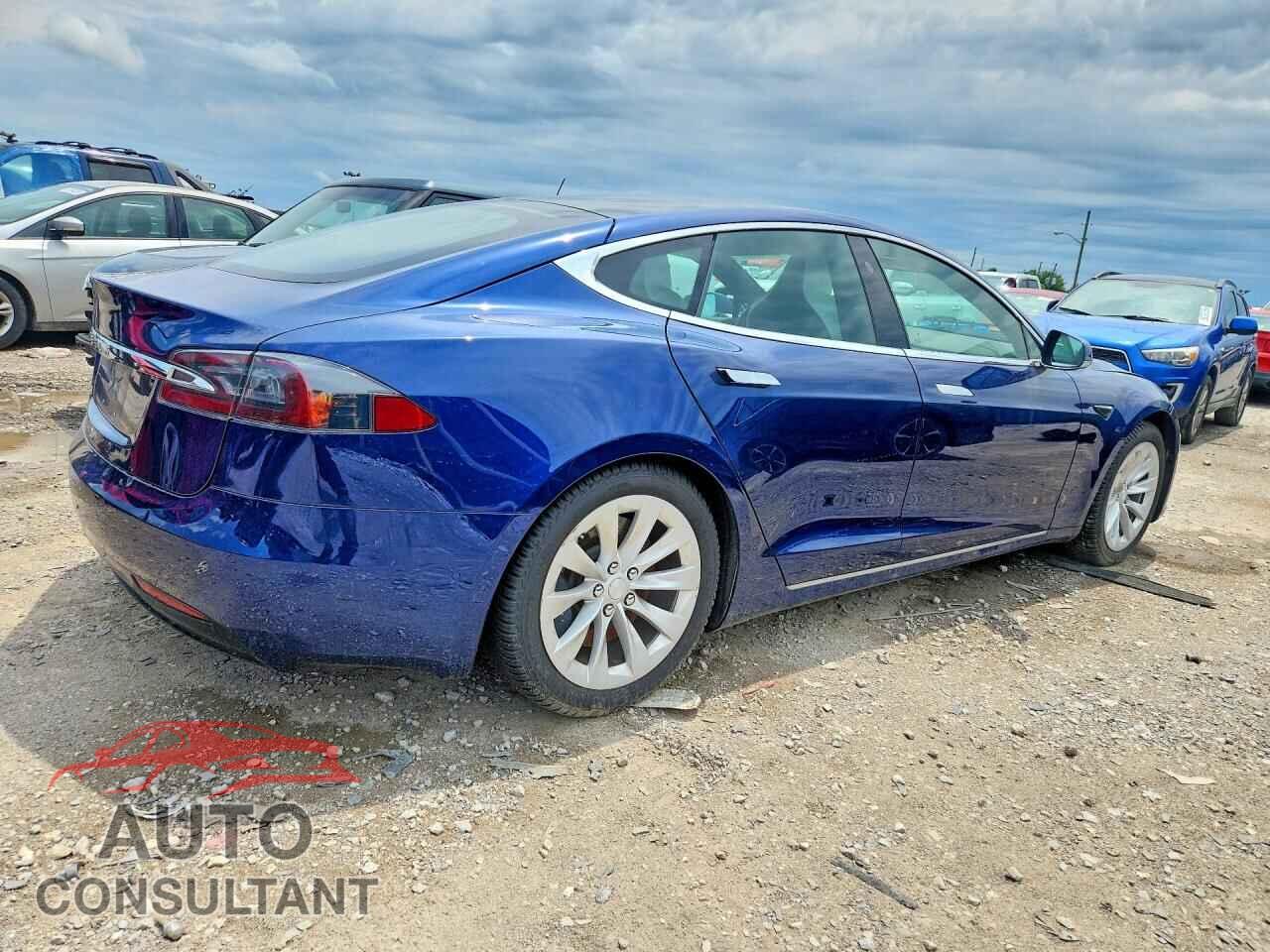 TESLA MODEL S 2017 - 5YJSA1E20HF213260
