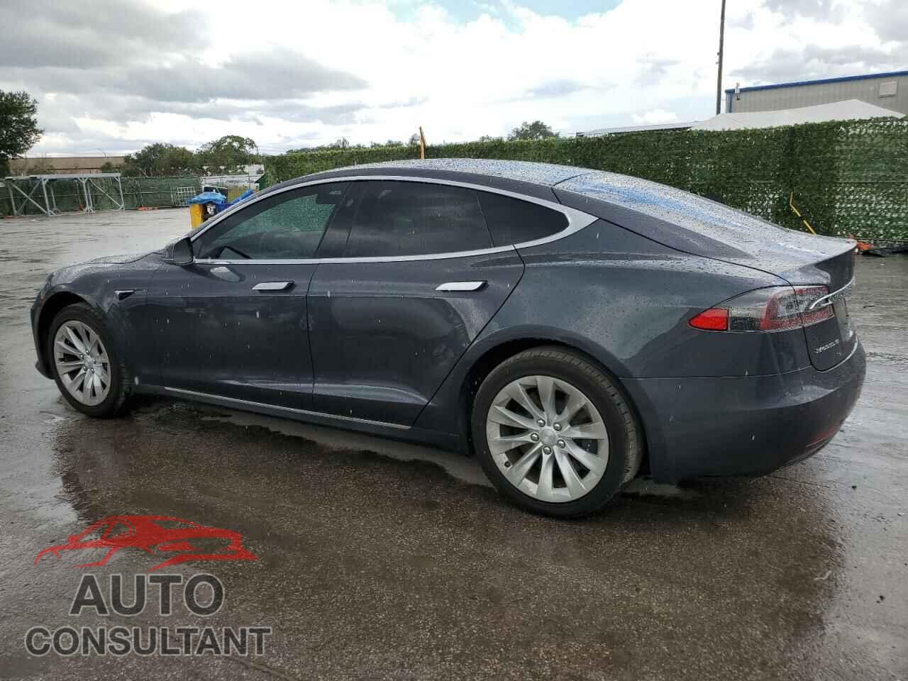 TESLA MODEL S 2018 - 5YJSA1E20JF281290