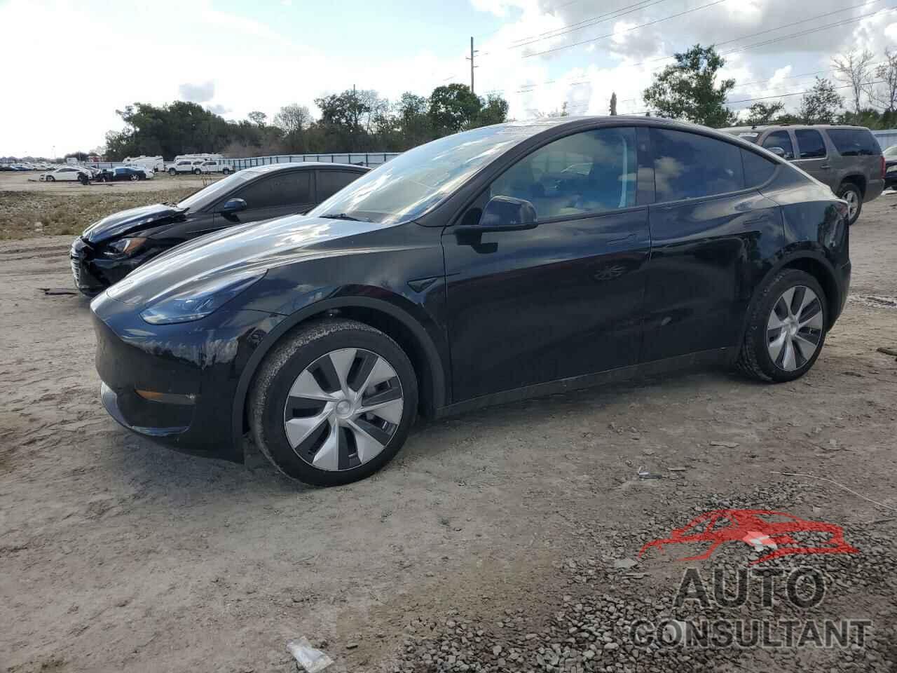 TESLA MODEL Y 2023 - 7SAYGAEE6PF805461