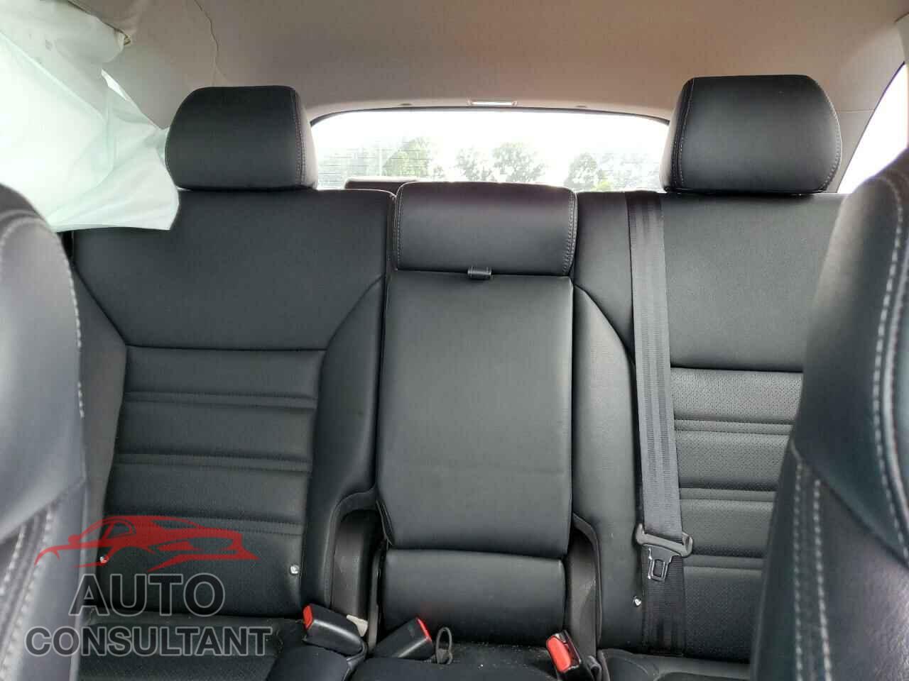 KIA SORENTO 2016 - 5XYPHDA53GG164789