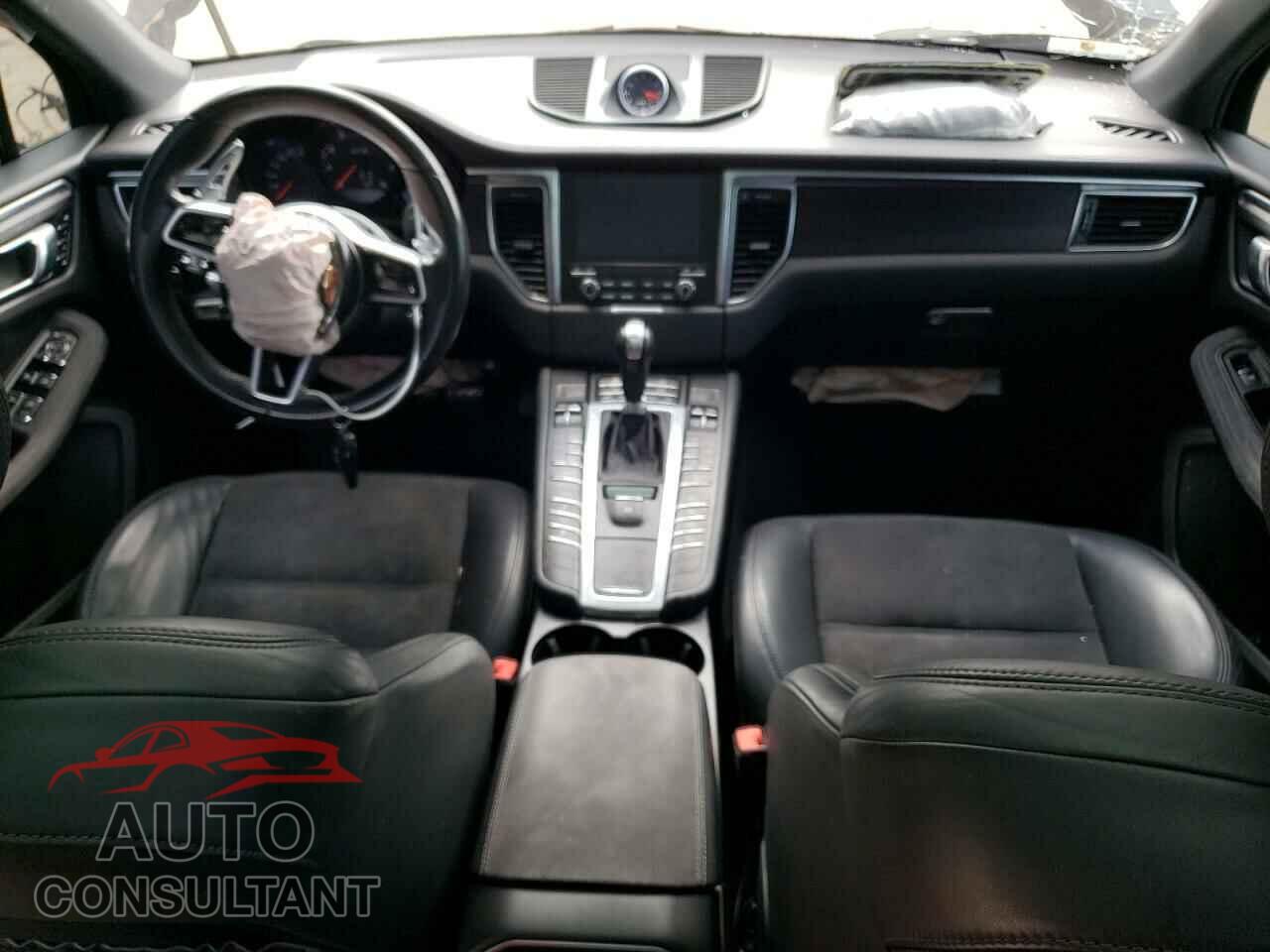 PORSCHE MACAN 2017 - WP1AG2A58HLB51439