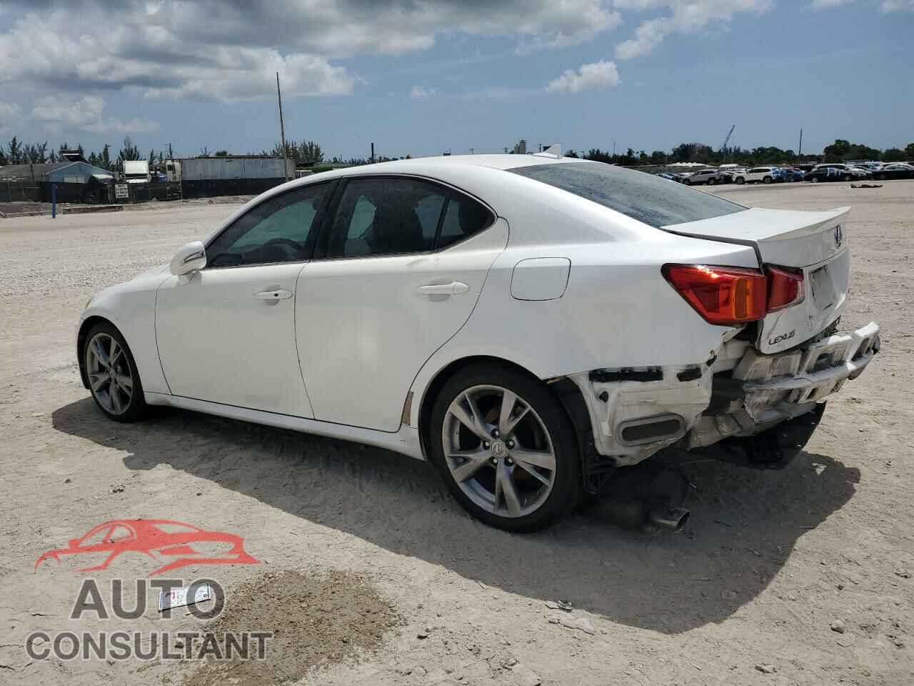 LEXUS IS 2010 - JTHBF5C20A5126928