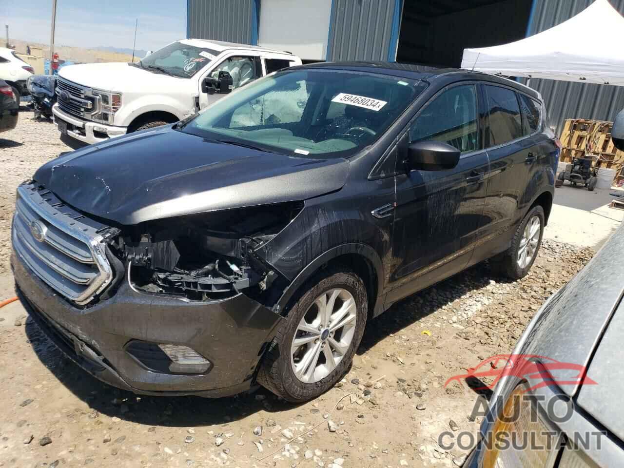 FORD ESCAPE 2017 - 1FMCU0G95HUC95943