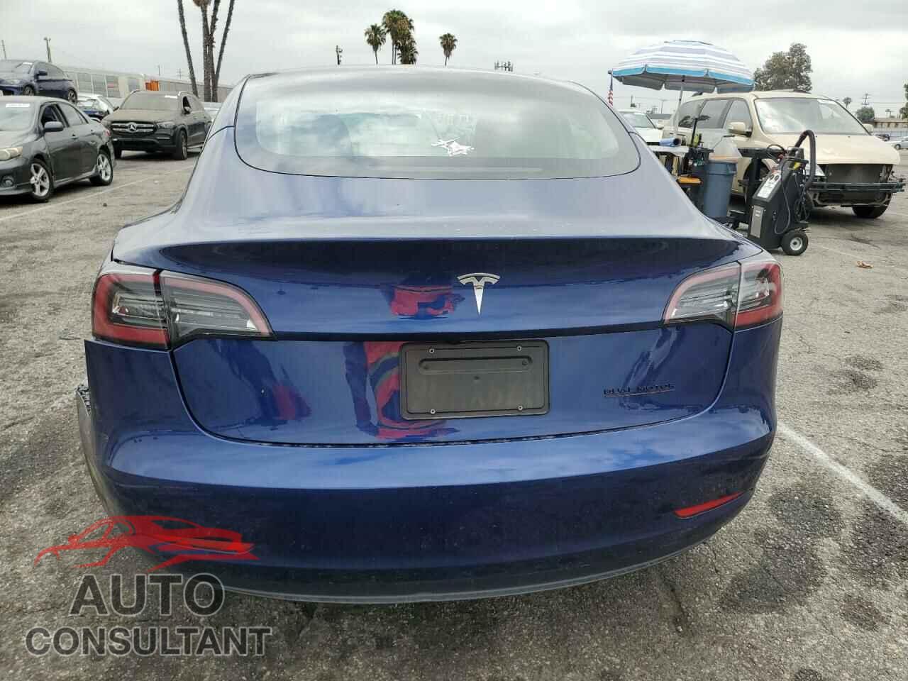 TESLA MODEL 3 2023 - 5YJ3E1EA1PF555959