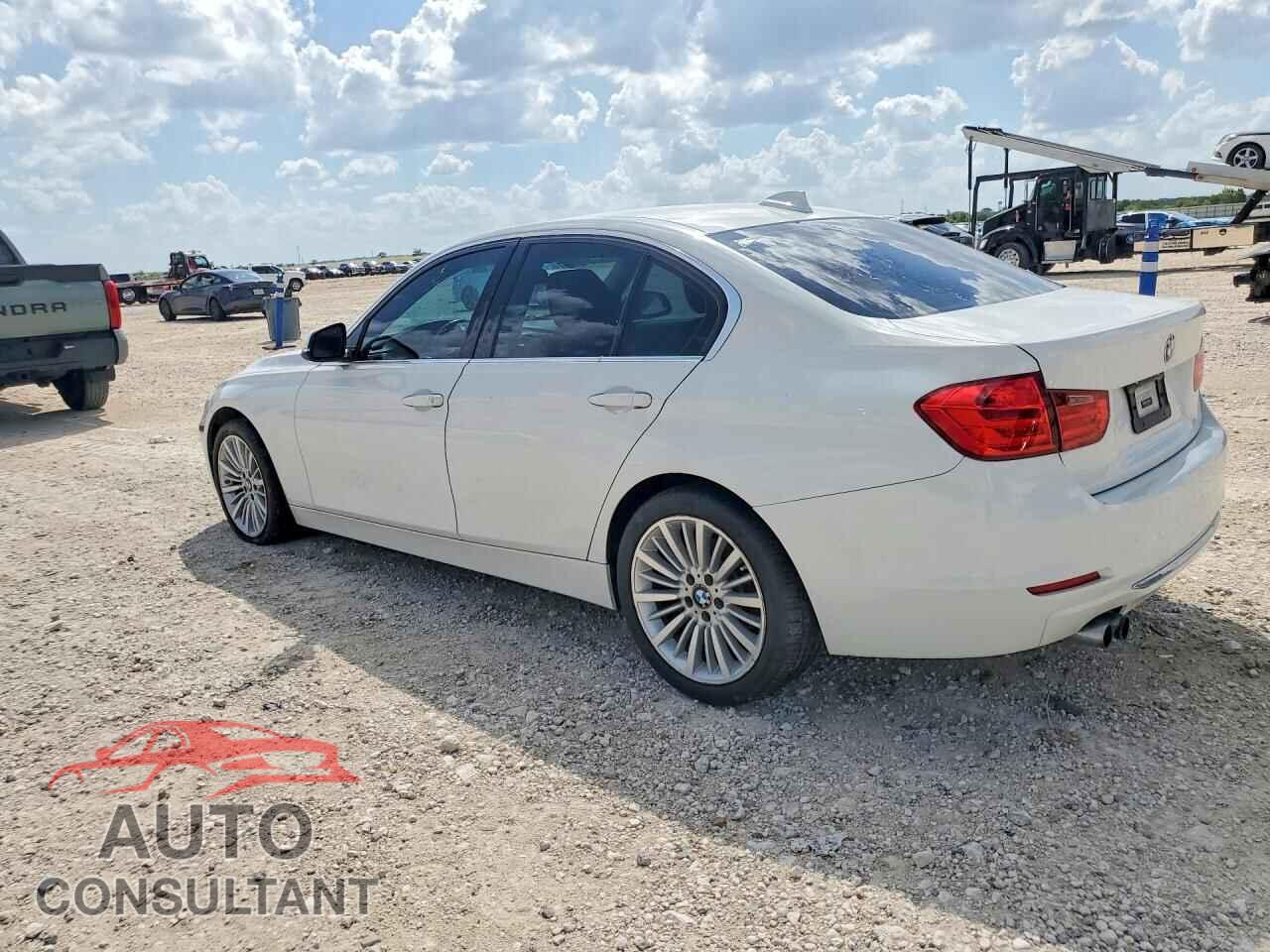 BMW 3 SERIES 2013 - WBA3B5C58DF593943