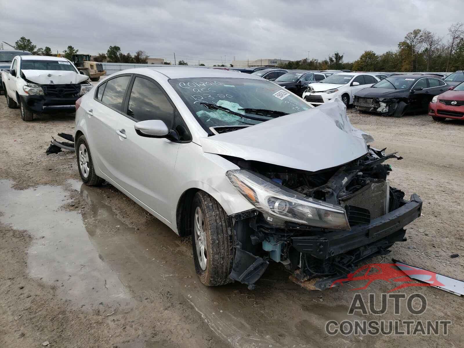 KIA FORTE 2017 - 3KPFL4A72HE098729