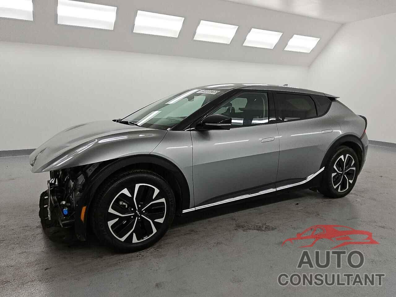 KIA EV6 LIGHT 2023 - KNDC34LA3P5150052