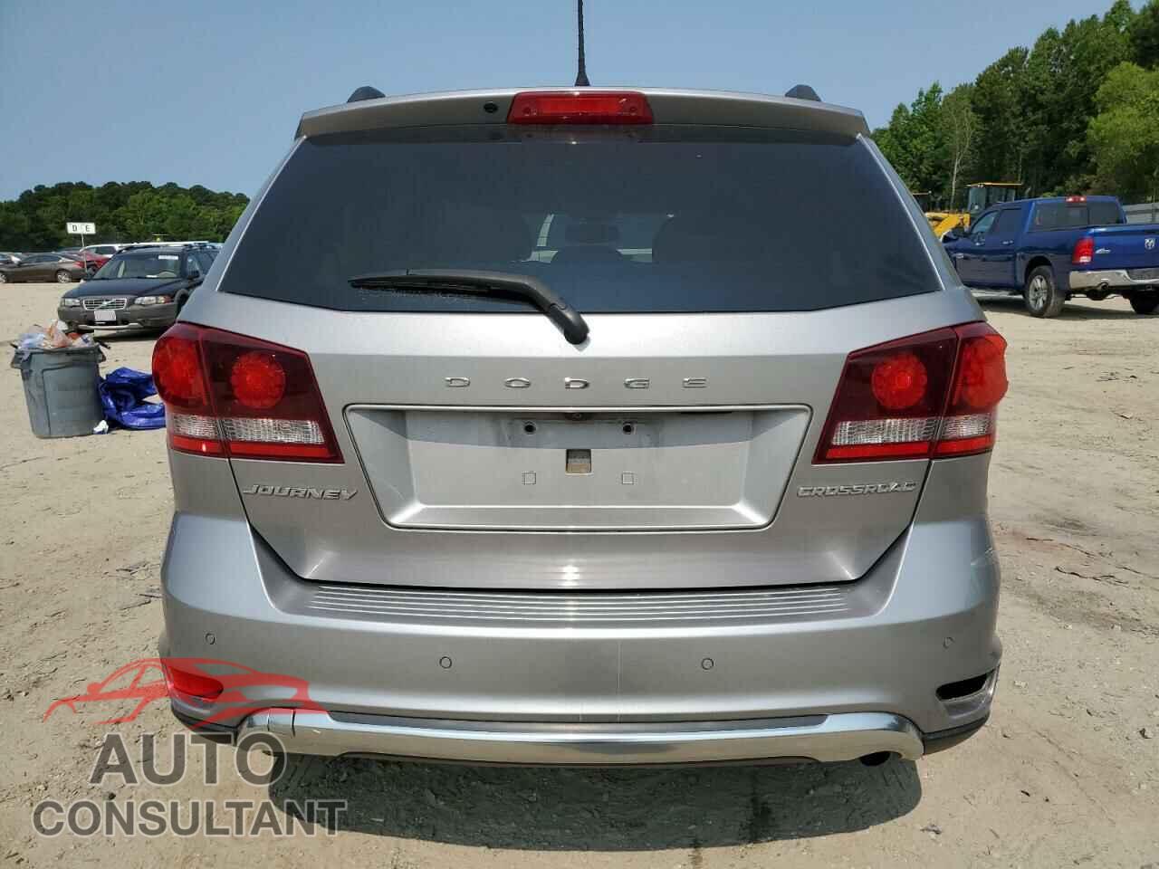 DODGE JOURNEY 2016 - 3C4PDCGB5GT107229