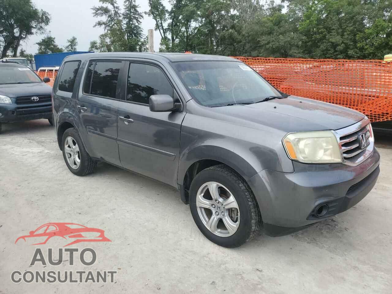 HONDA PILOT 2013 - 5FNYF4H70DB019780