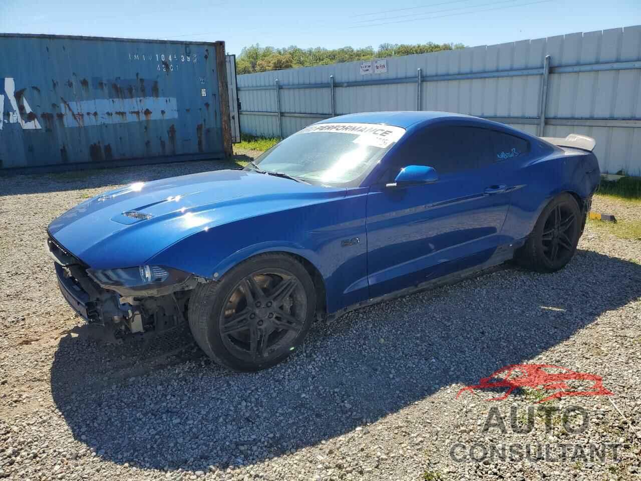 FORD MUSTANG 2018 - 1FA6P8CF6J5123803