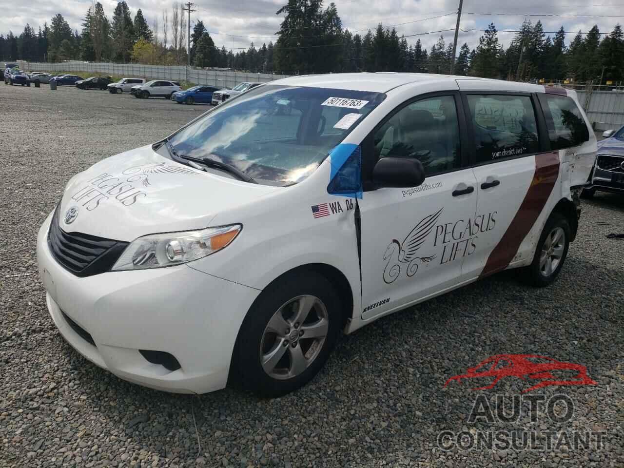 TOYOTA SIENNA 2015 - 5TDZK3DC7FS599881