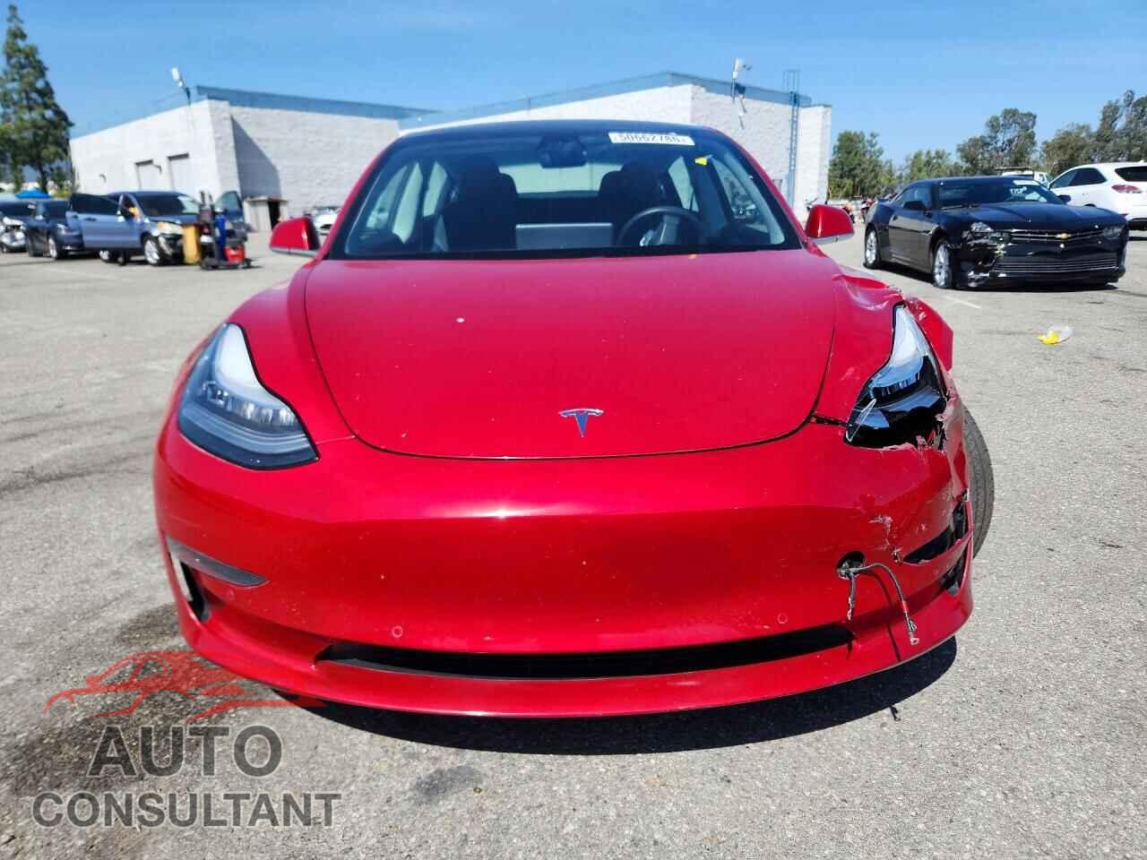 TESLA UNKNOWN 2020 - 5YJ3E1EA3LF645818