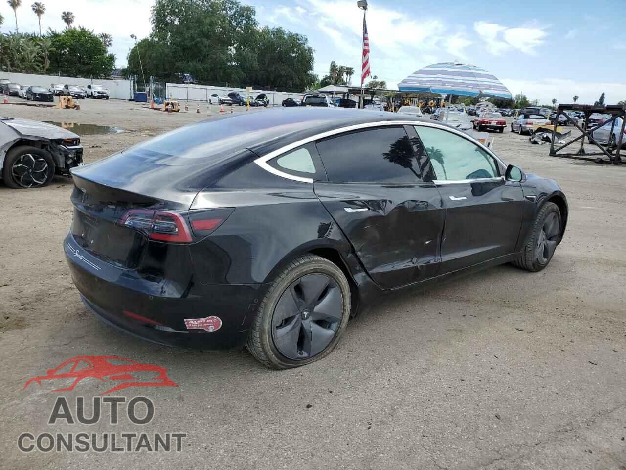 TESLA MODEL 3 2018 - 5YJ3E1EA1JF025448