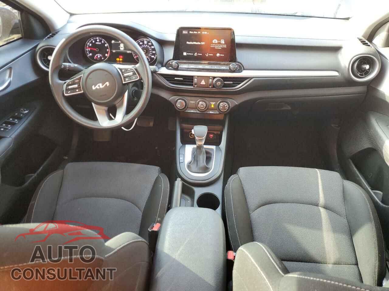 KIA FORTE 2024 - 3KPF24AD6RE762055