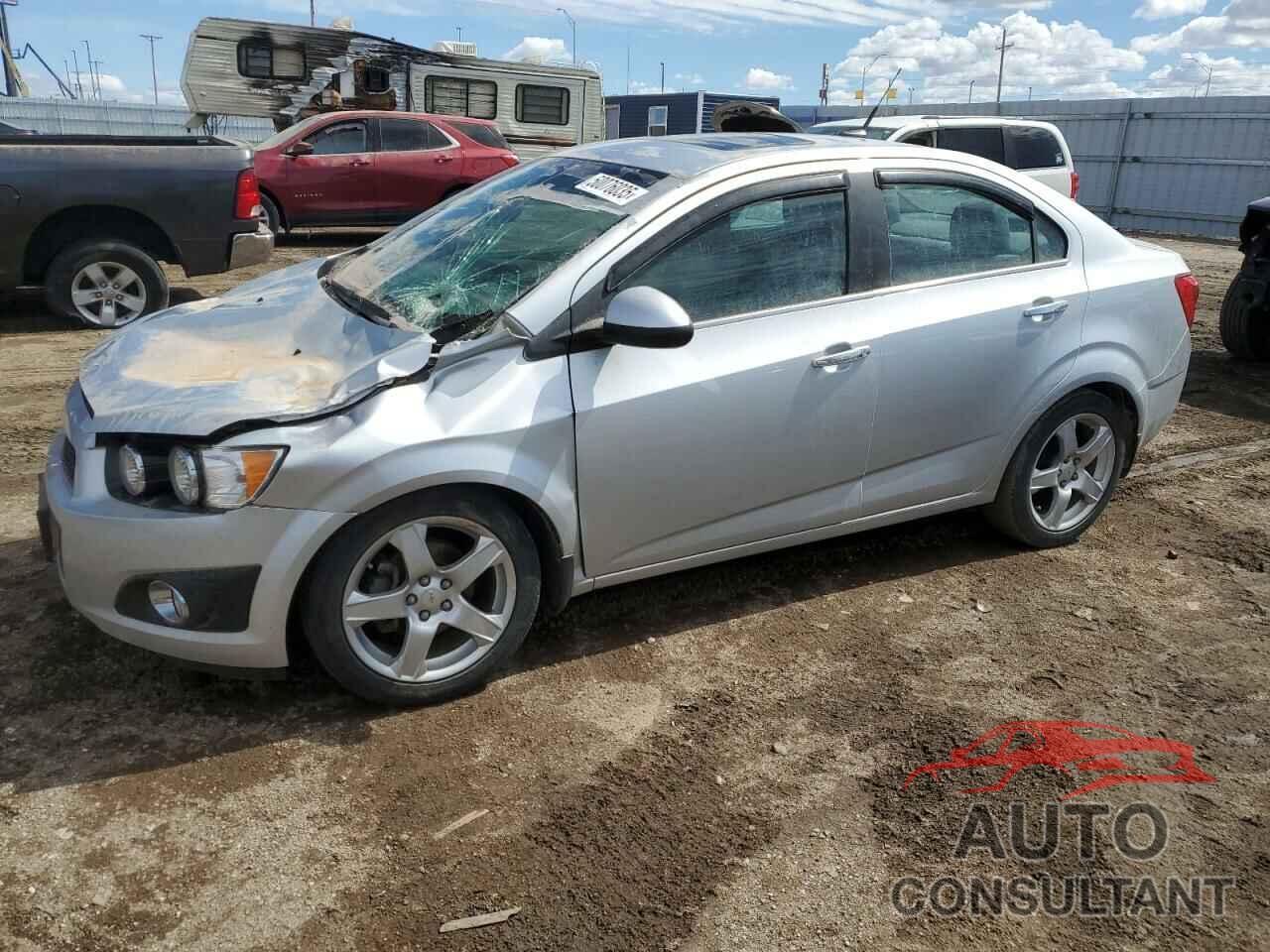 CHEVROLET SONIC 2012 - 1G1JF5SB1C4125108
