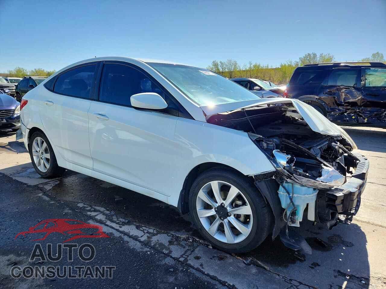 HYUNDAI ACCENT 2012 - KMHCU4AE2CU227492