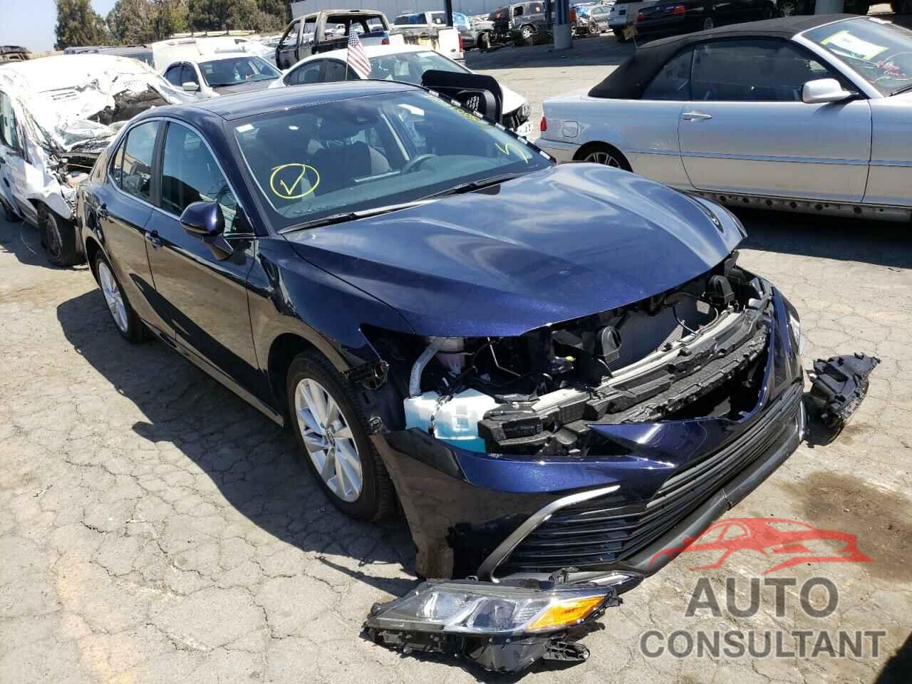 TOYOTA CAMRY 2021 - 4T1C11AK7MU548250