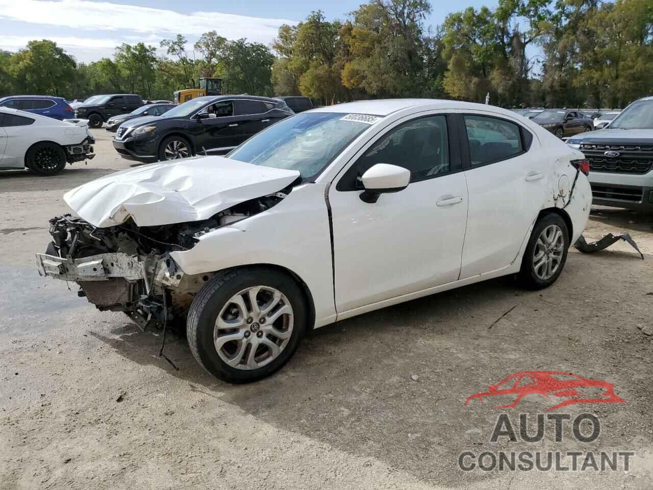 TOYOTA YARIS 2018 - 3MYDLBYV2JY302984