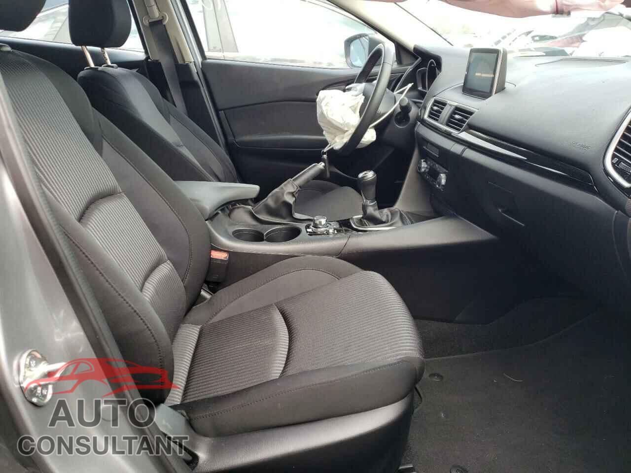 MAZDA 3 2016 - JM1BM1M76G1340977