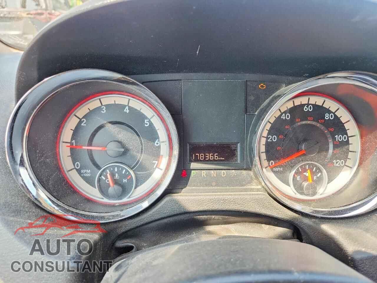 DODGE CARAVAN 2014 - 2C4RDGCG3ER213616