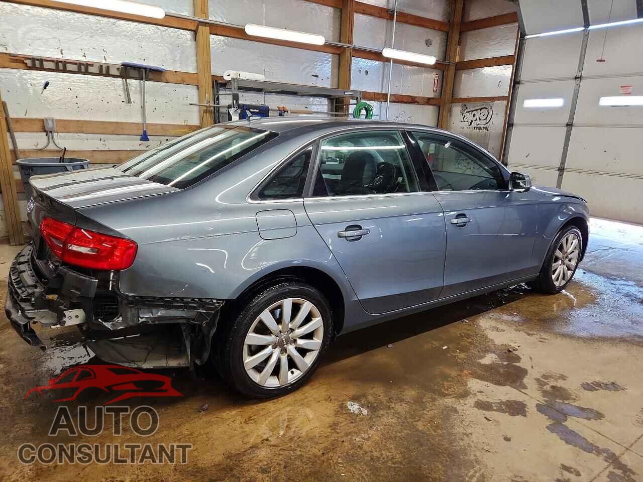 AUDI A4 2013 - WAUAFAFL8DN037605