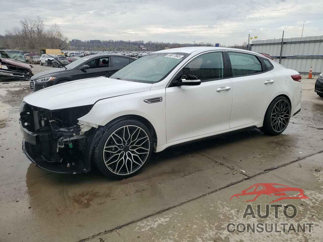 KIA OPTIMA 2019 - 5XXGT4L31KG330542