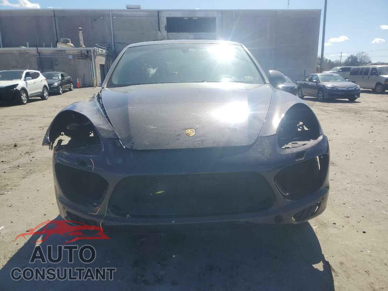 PORSCHE CAYENNE 2012 - WP1AC2A25CLA80713