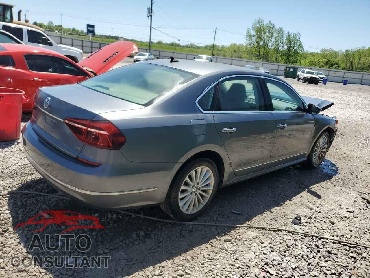 VOLKSWAGEN PASSAT 2017 - 1VWBT7A37HC035384
