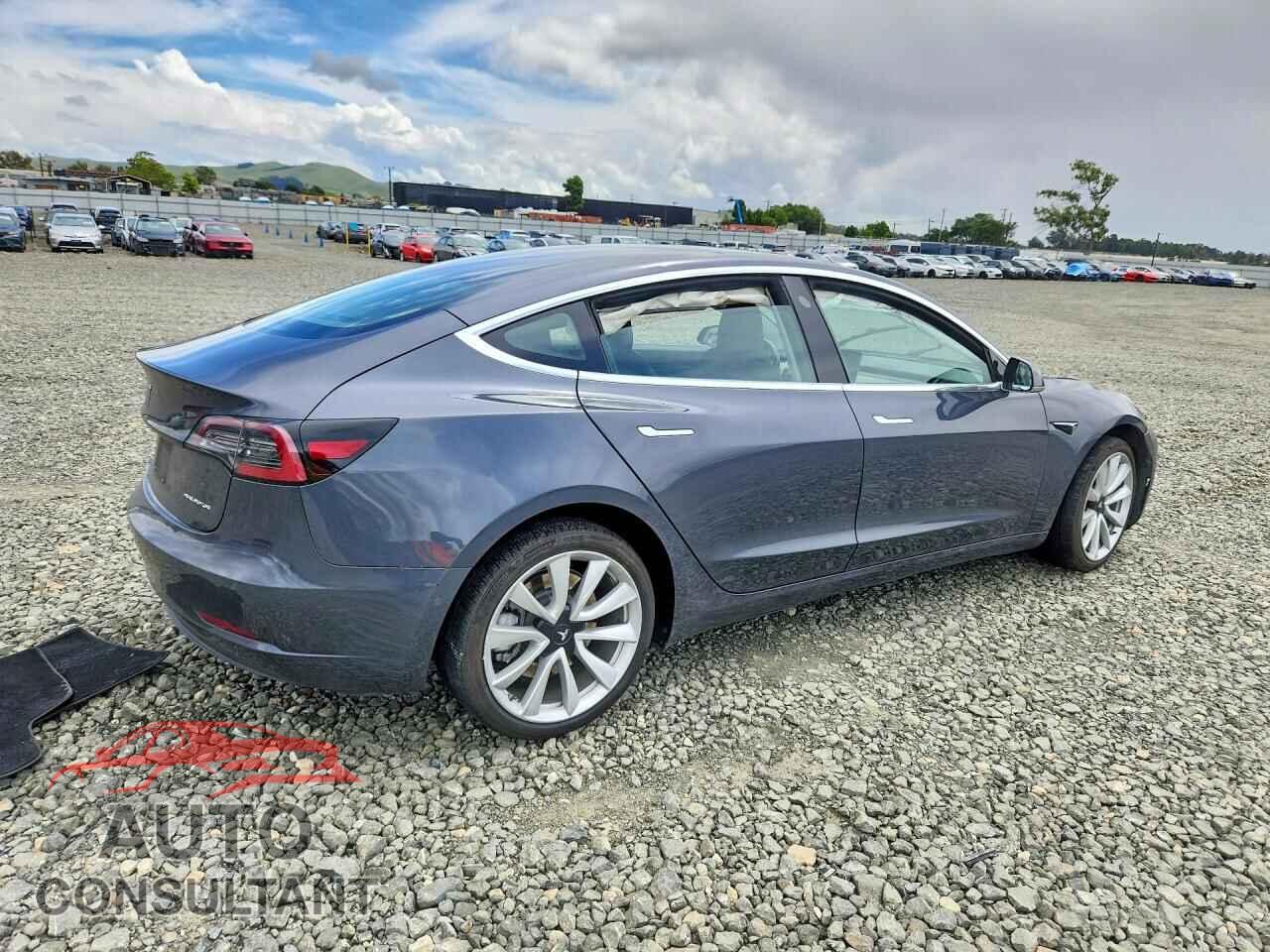 TESLA MODEL 3 2018 - 5YJ3E1EB2JF086848
