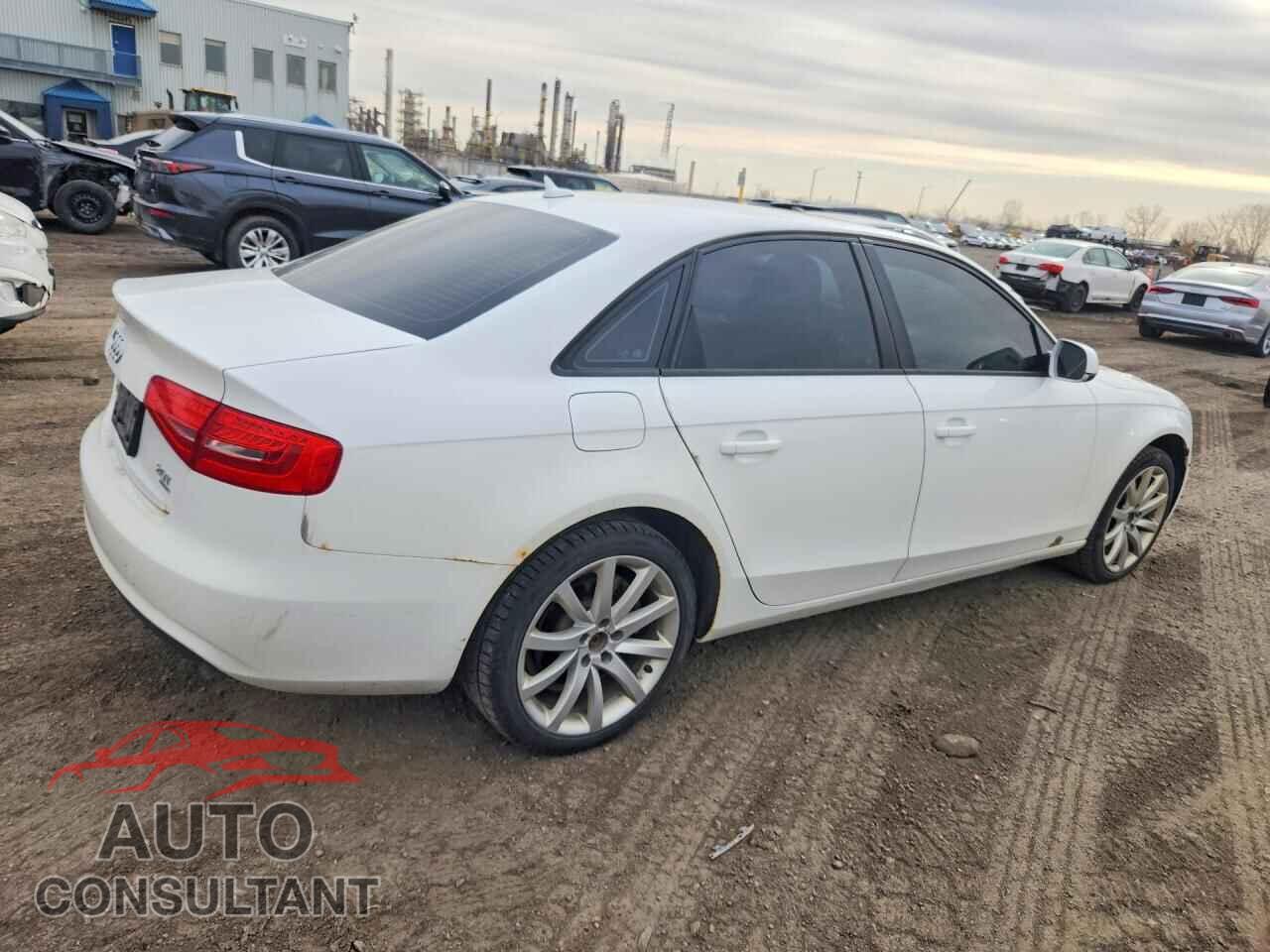 AUDI A4 2013 - WAUBFCFL6DN037327
