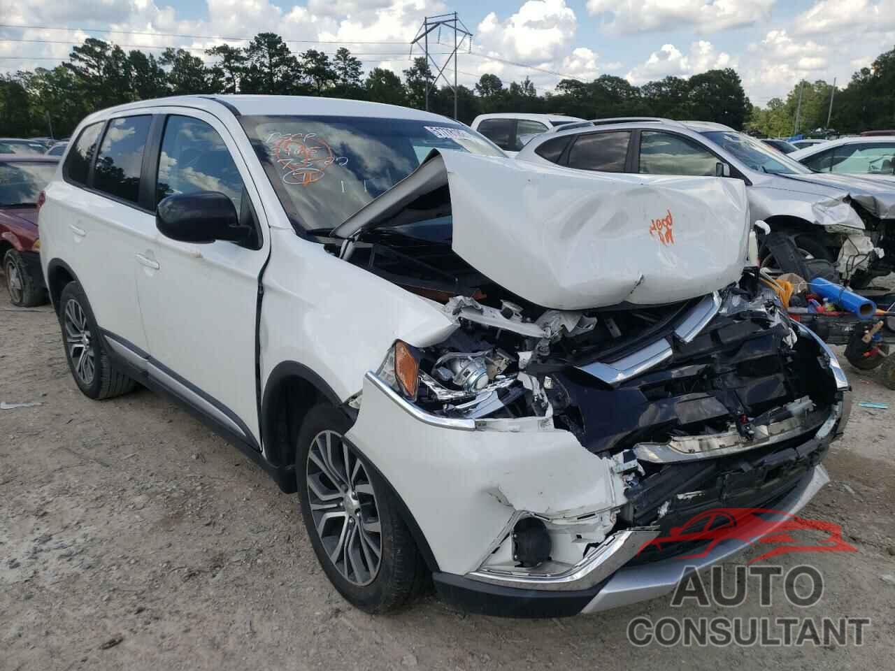 MITSUBISHI OUTLANDER 2018 - JA4AD2A3XJZ013312