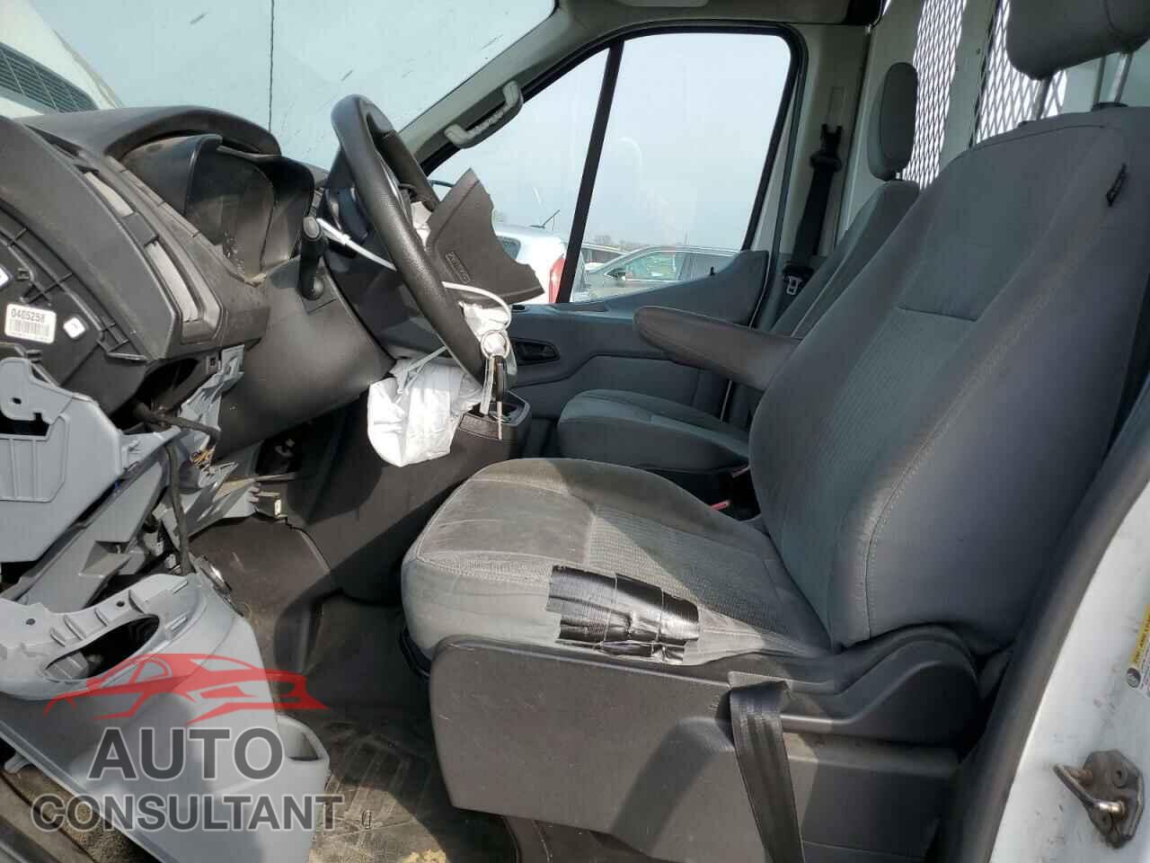 FORD TRANSIT 2017 - 1FTYR3XM7HKB22289