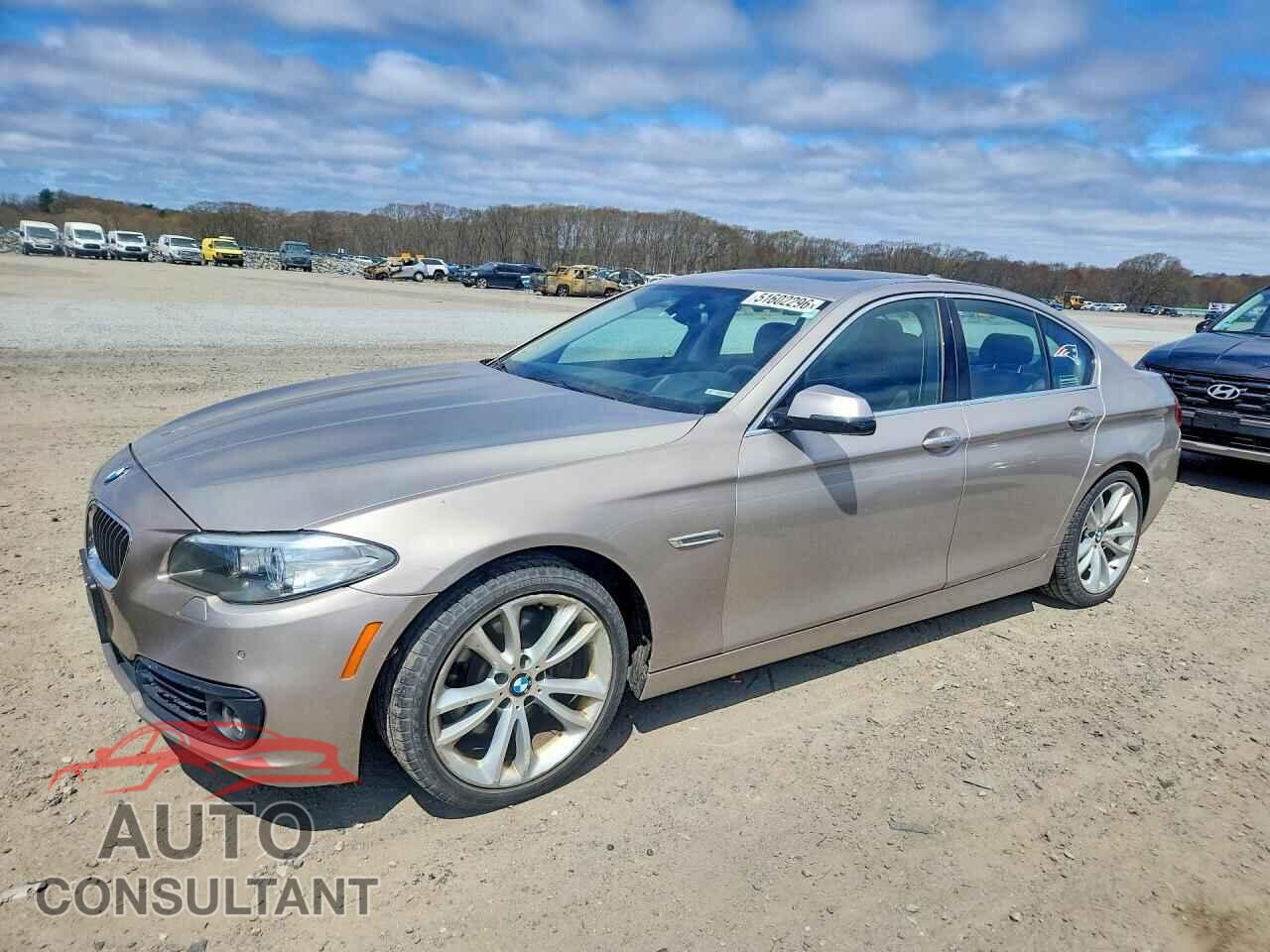 BMW 5 SERIES 2015 - WBA5B3C54FD545156