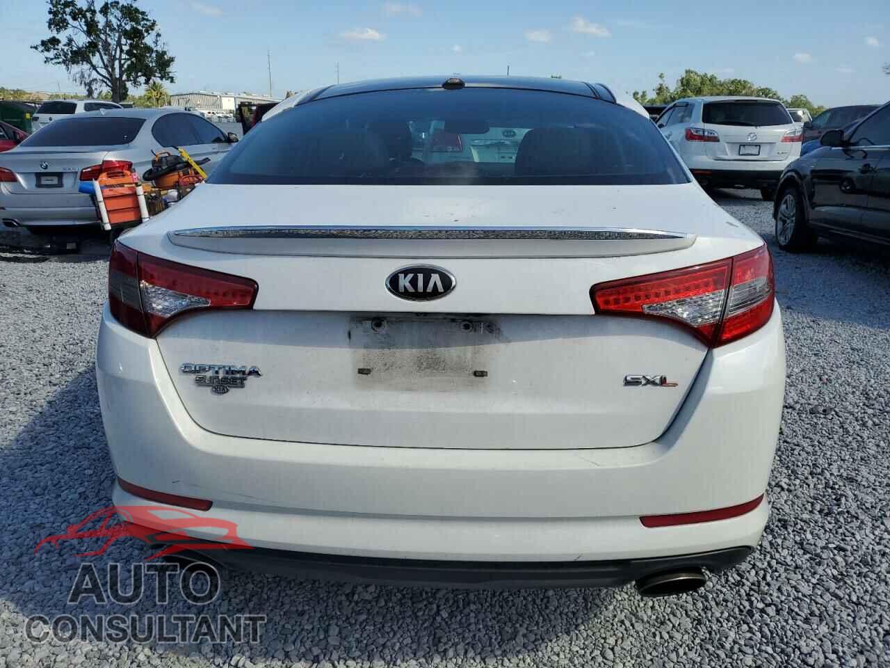 KIA OPTIMA 2013 - 5XXGR4A67DG095319