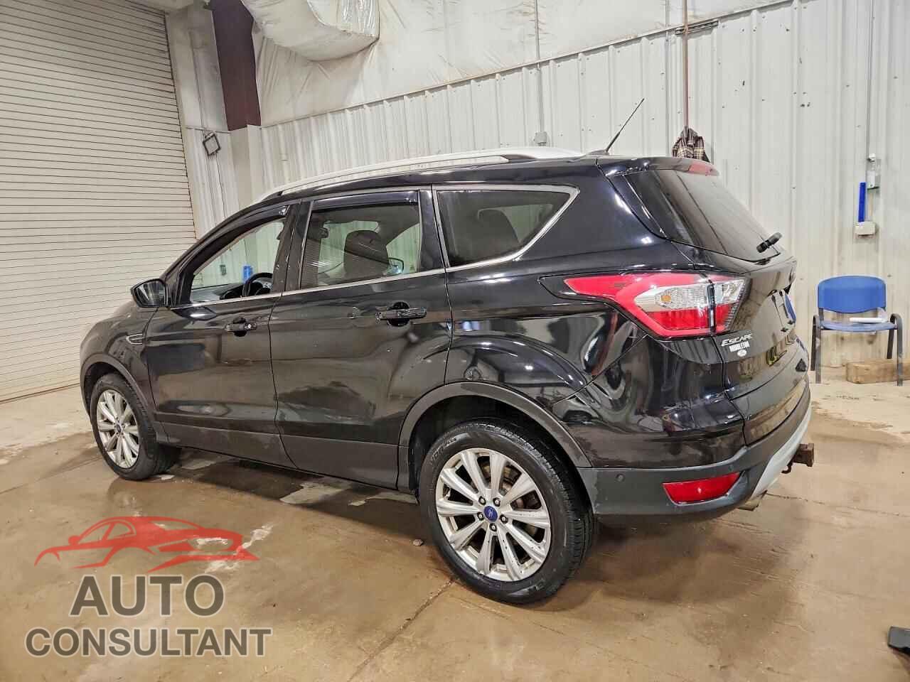 FORD ESCAPE 2017 - 1FMCU9JD3HUC26170