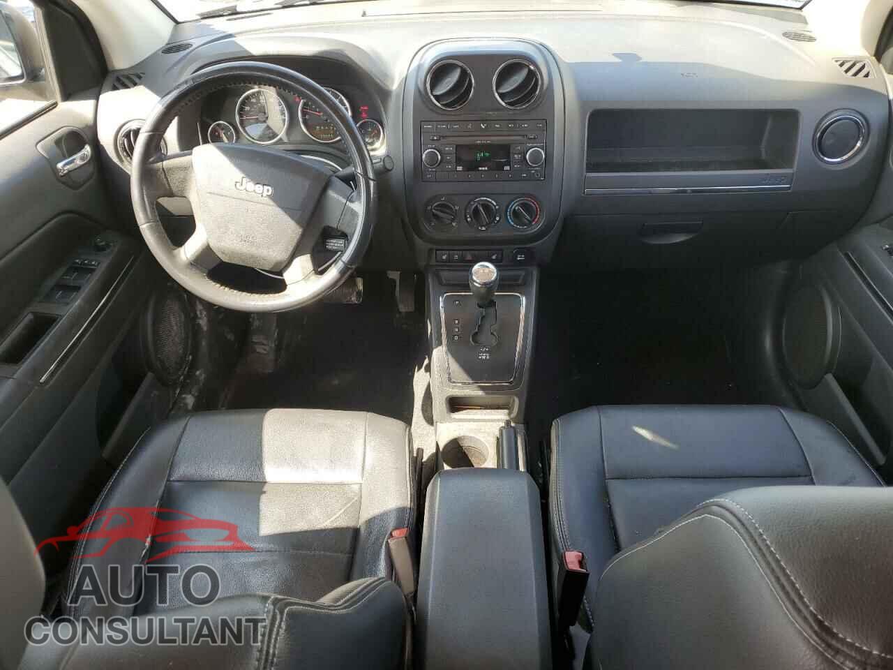 JEEP COMPASS 2009 - 1J8FF57B79D137514