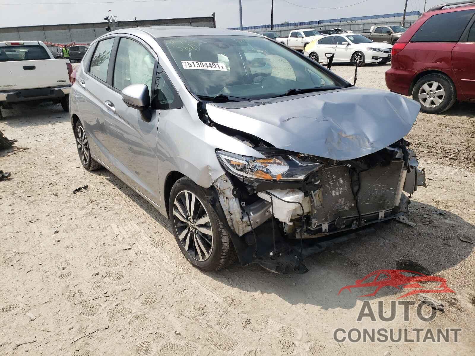 HONDA FIT 2018 - 3HGGK5H94JM709927