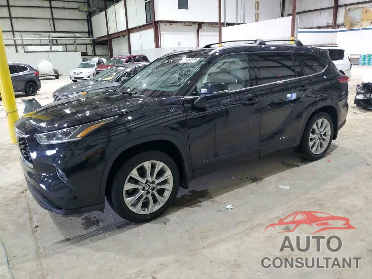 TOYOTA HIGHLANDER 2023 - 5TDKDRBH5PS008204