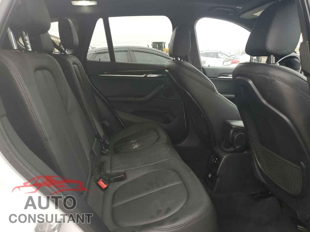 BMW X1 2017 - WBXHT3C32H5F85945