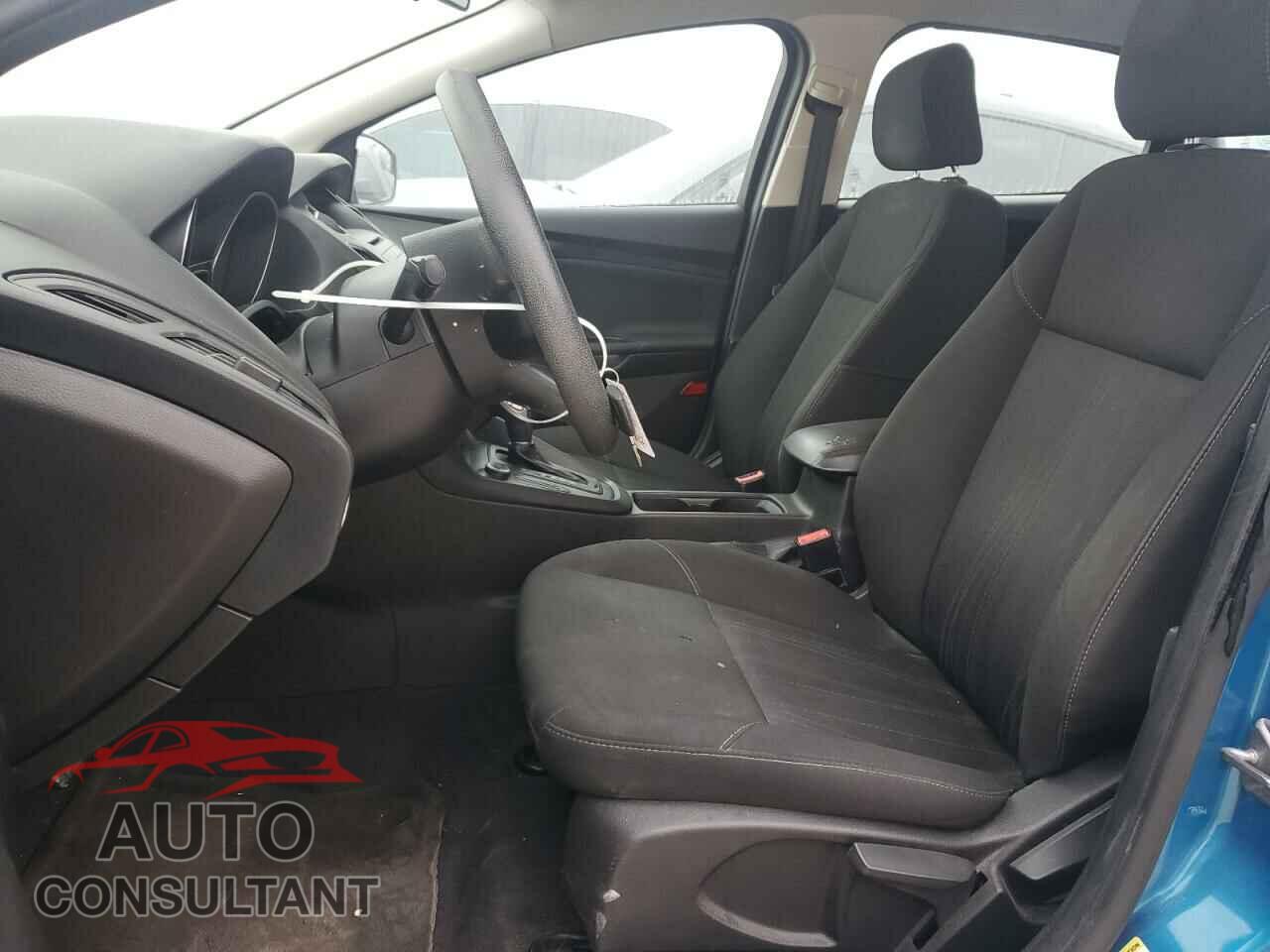 FORD FOCUS 2016 - 1FADP3K2XGL269666