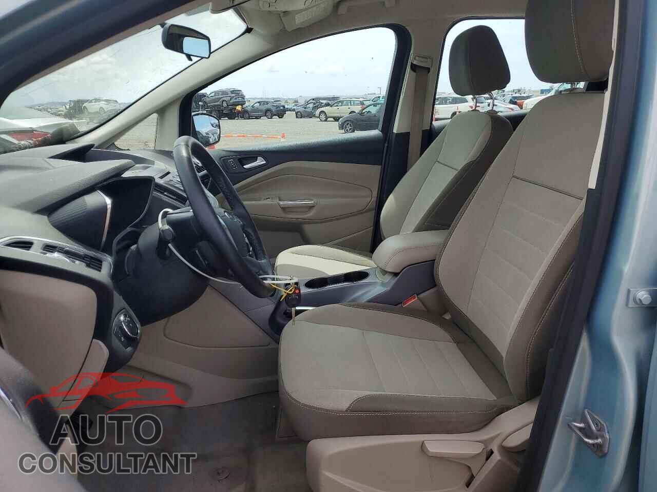 FORD CMAX 2013 - 1FADP5AU5DL553720
